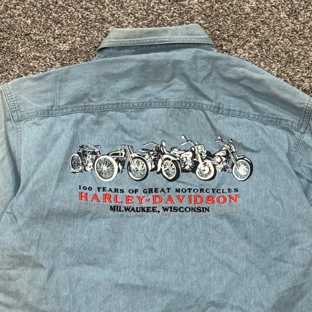 VTG Harley-Davidson 100th Anniversary Denim Shirt Mens S Blue Short Sleeve 2003 - Picture 4 of 6